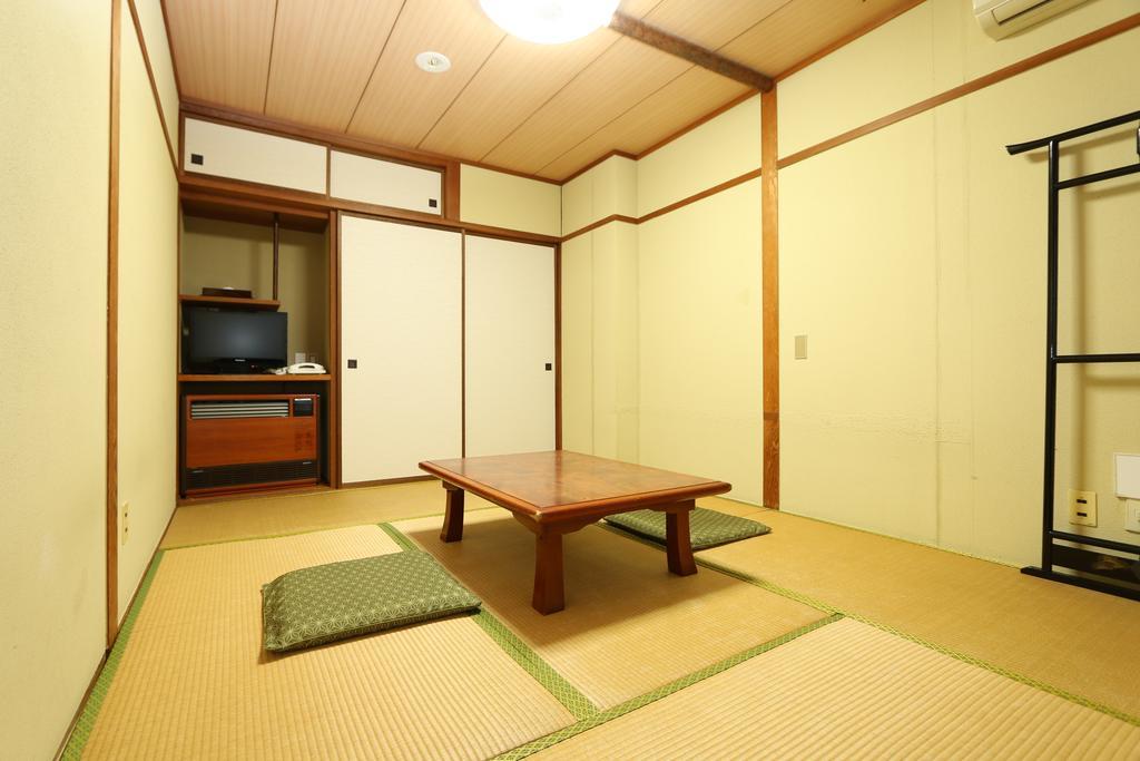 Готель Yamabikoso Daisen  Екстер'єр фото